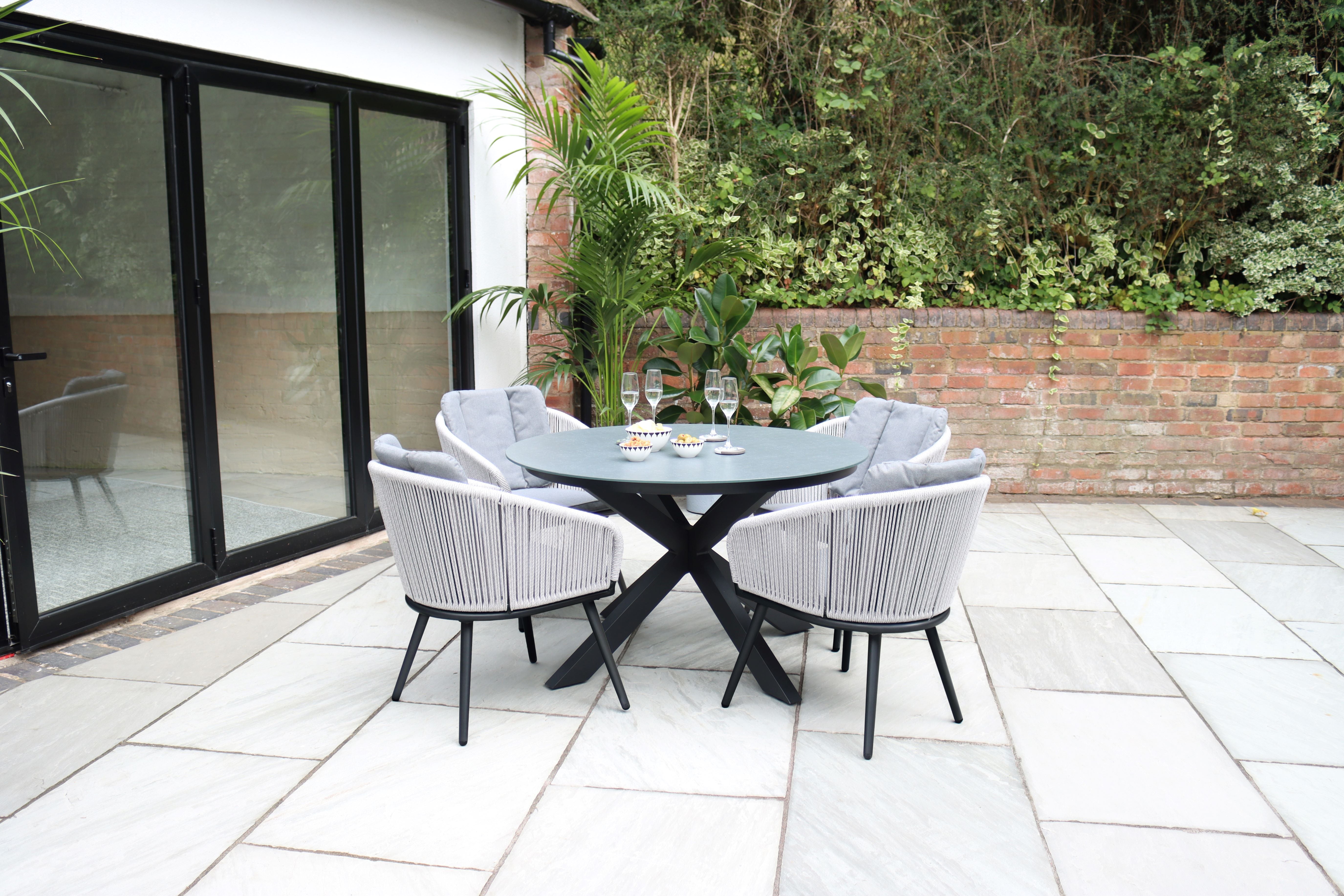 Aspen 4 Seater Round Ceramic Glass Dining Set with Aspen Rope Chairs