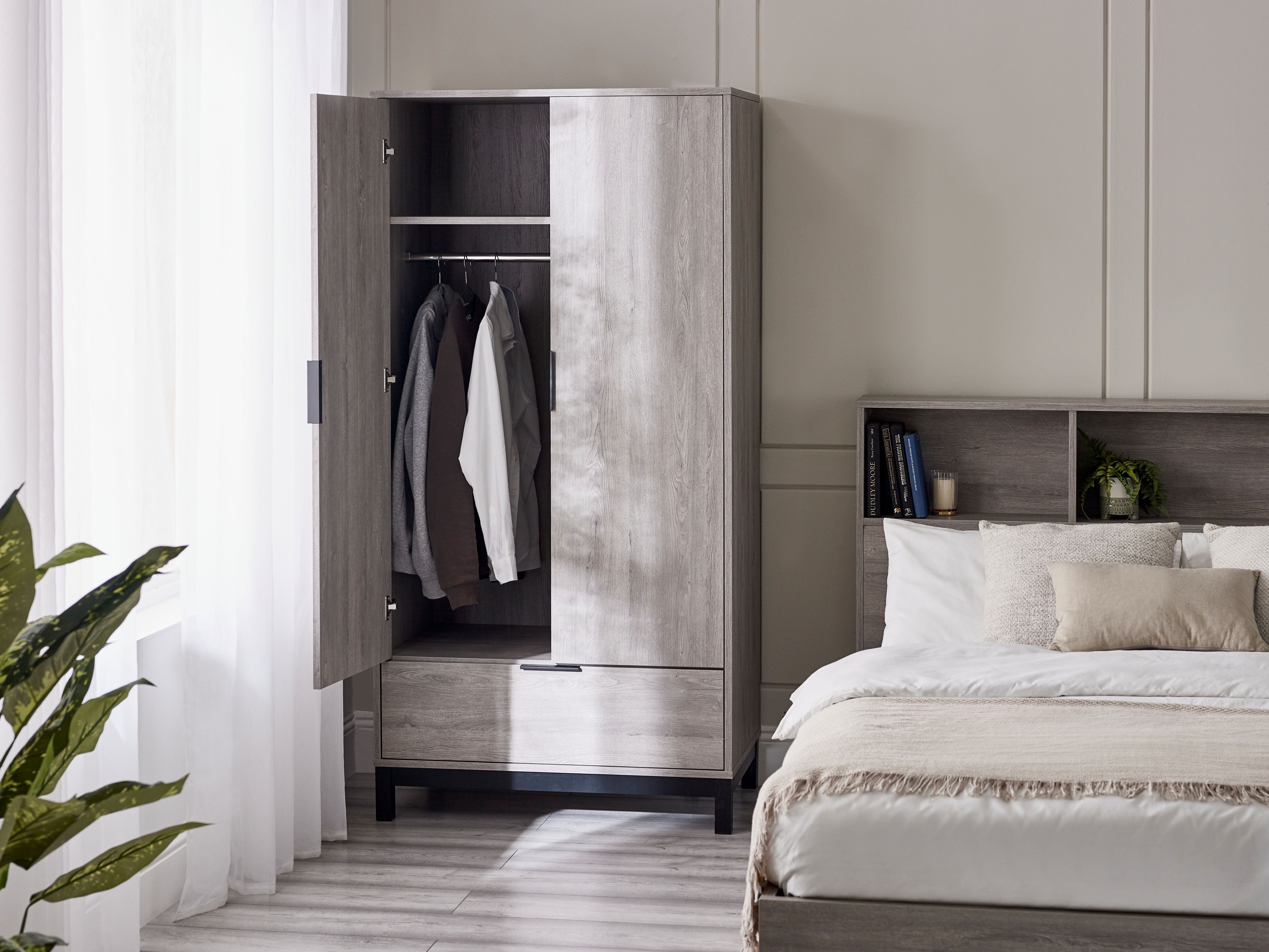 Bali Wardrobe
