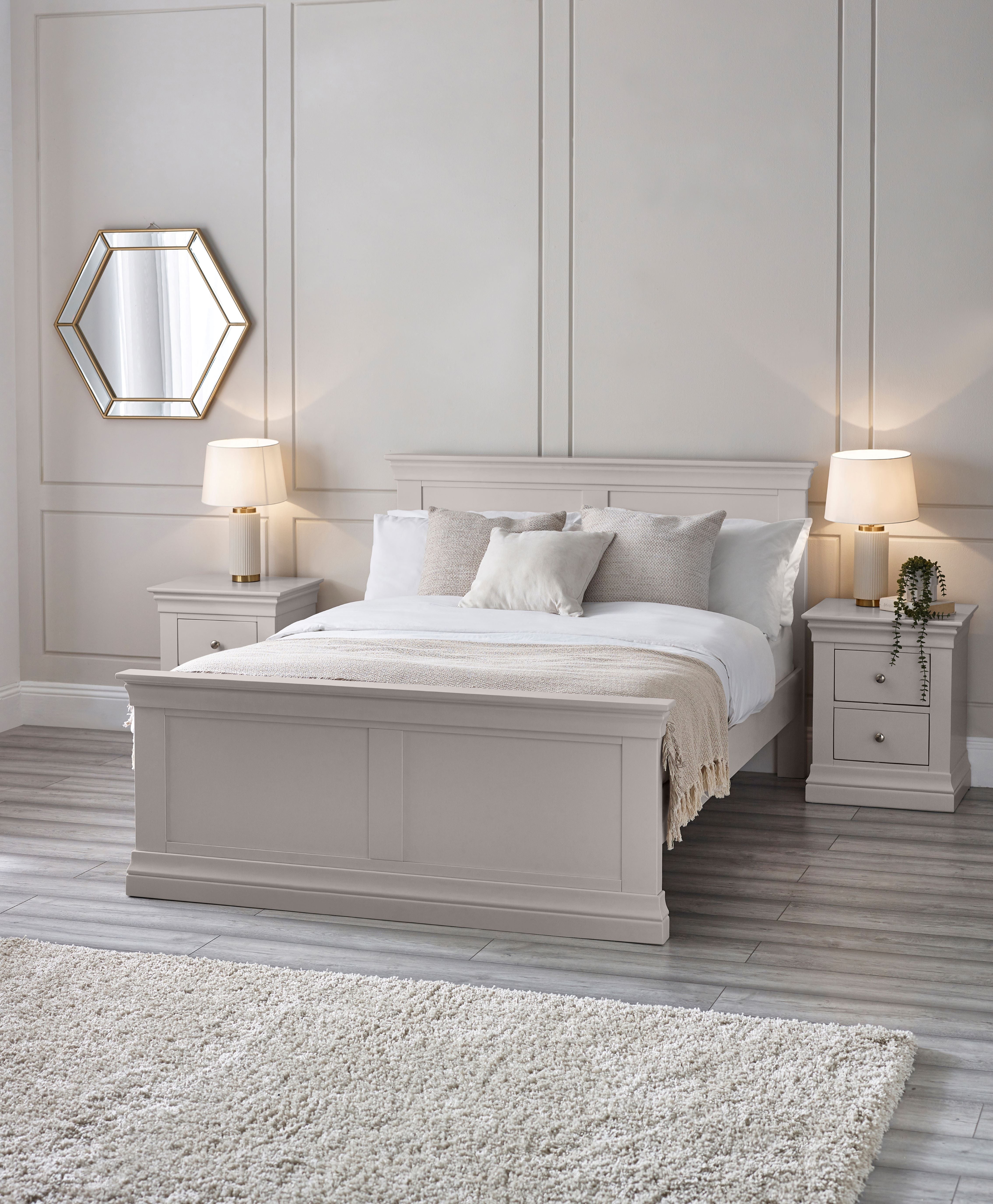 Clermont Bed