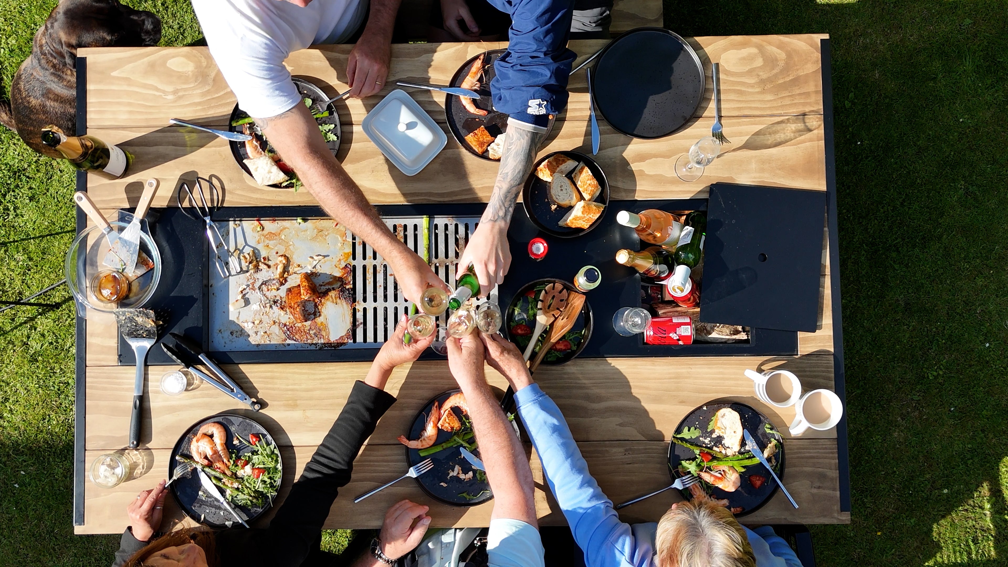 Montana 1.8m Vuestro Grill Table Set