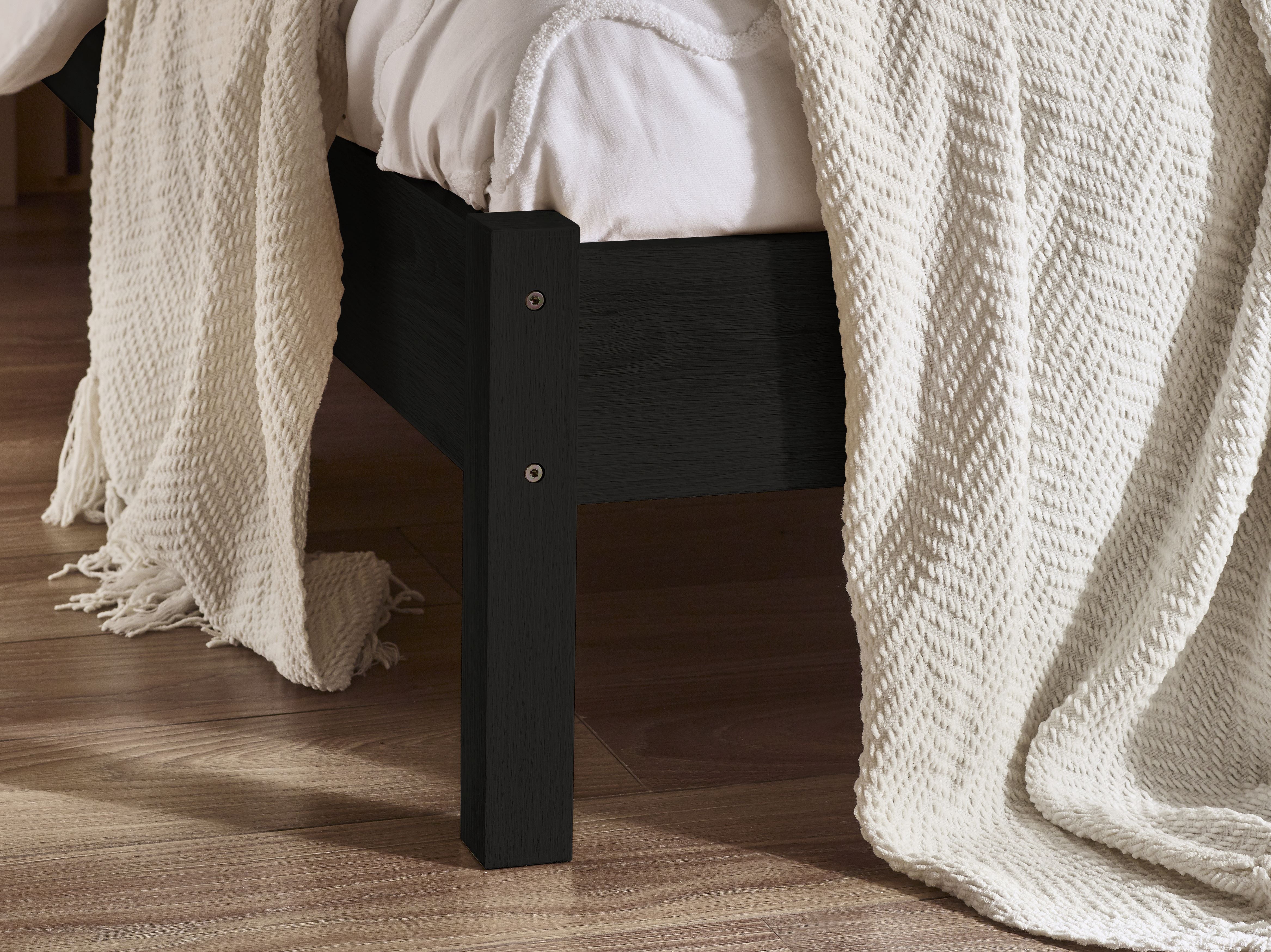 Padstow Rattan Bed