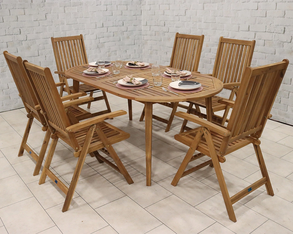 Ellipse Table with 6 x Manhattan Armchairs