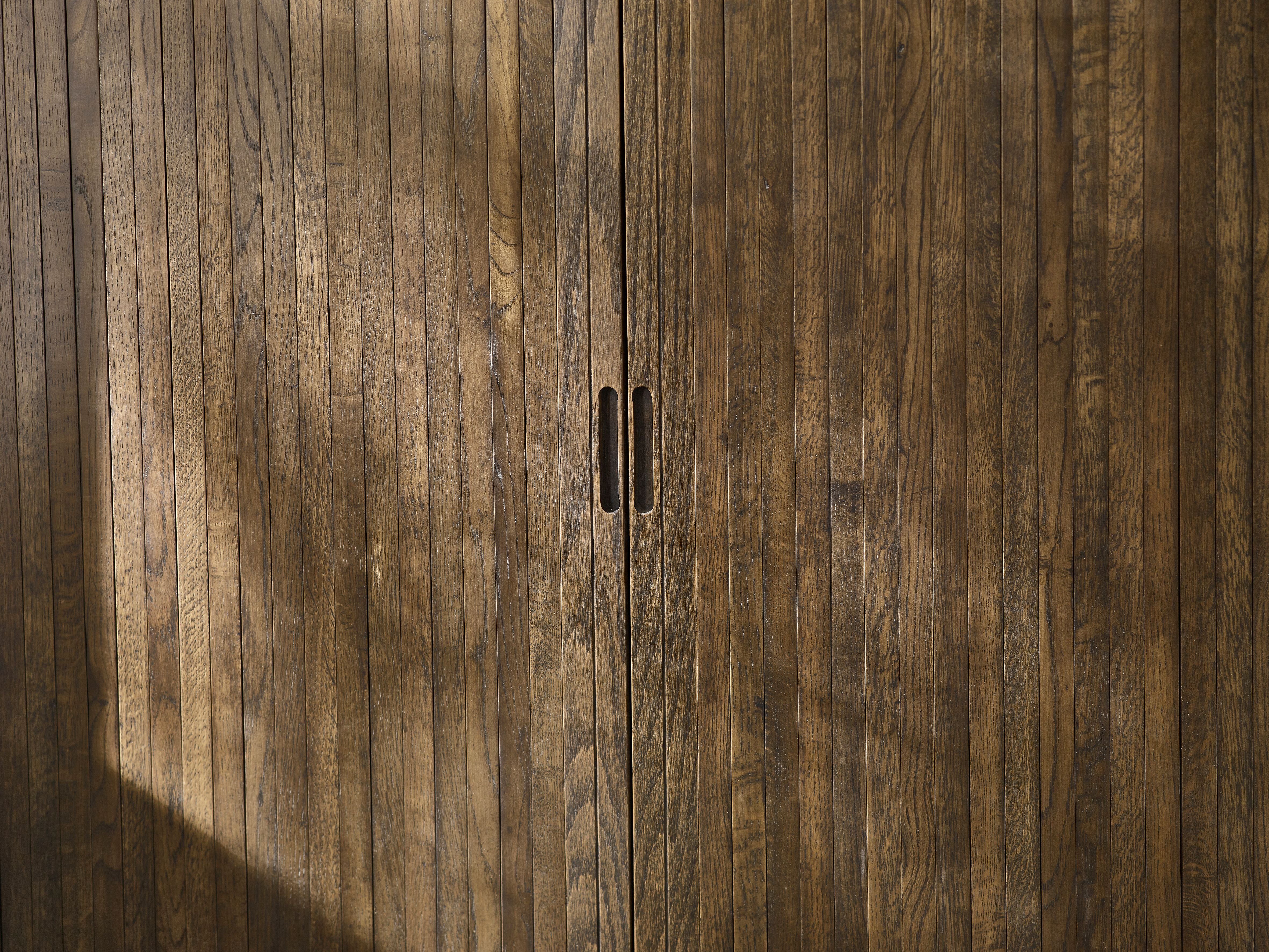 Ayra Drinks Cabinet