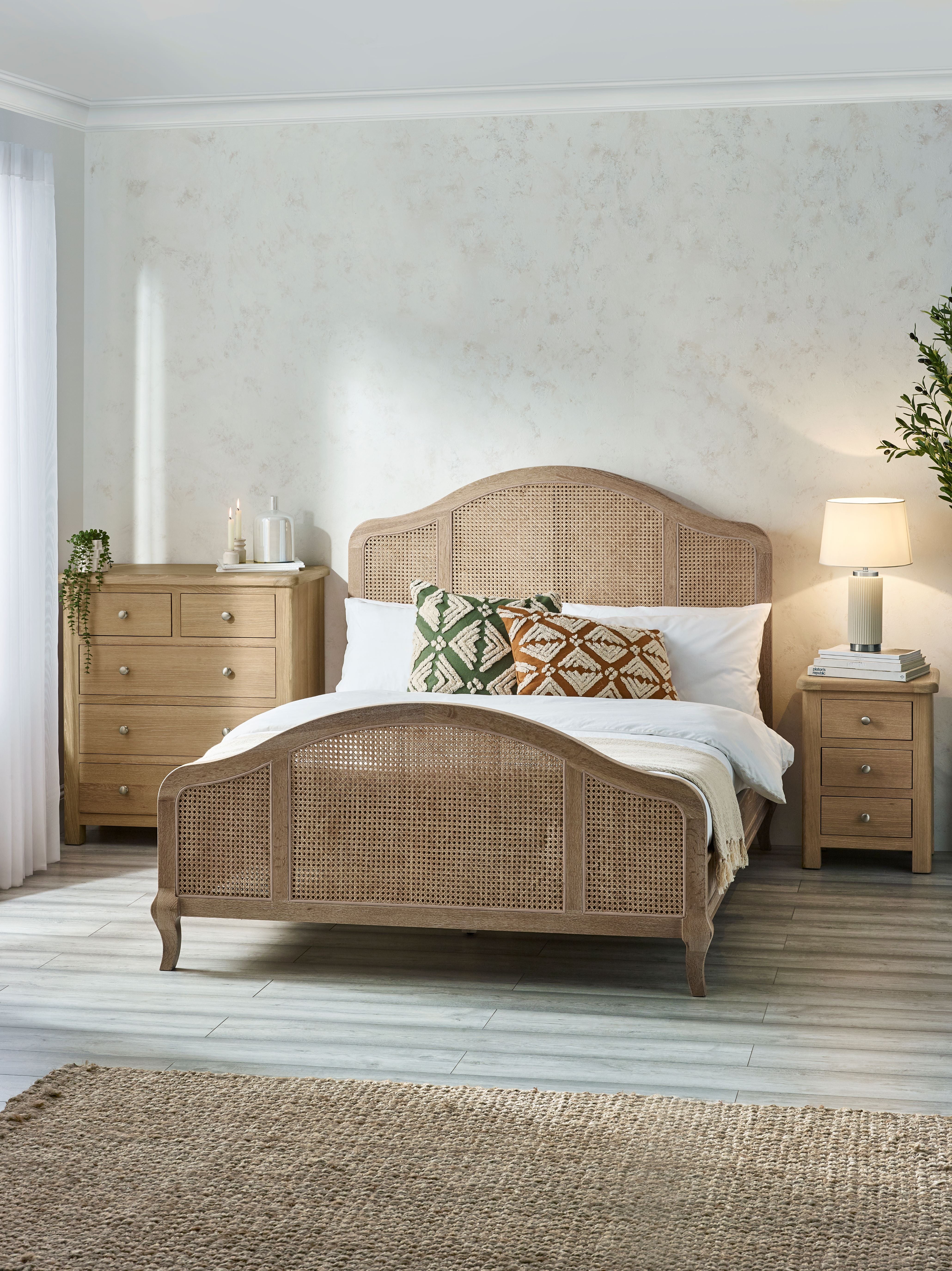 Fleur Rattan Bed