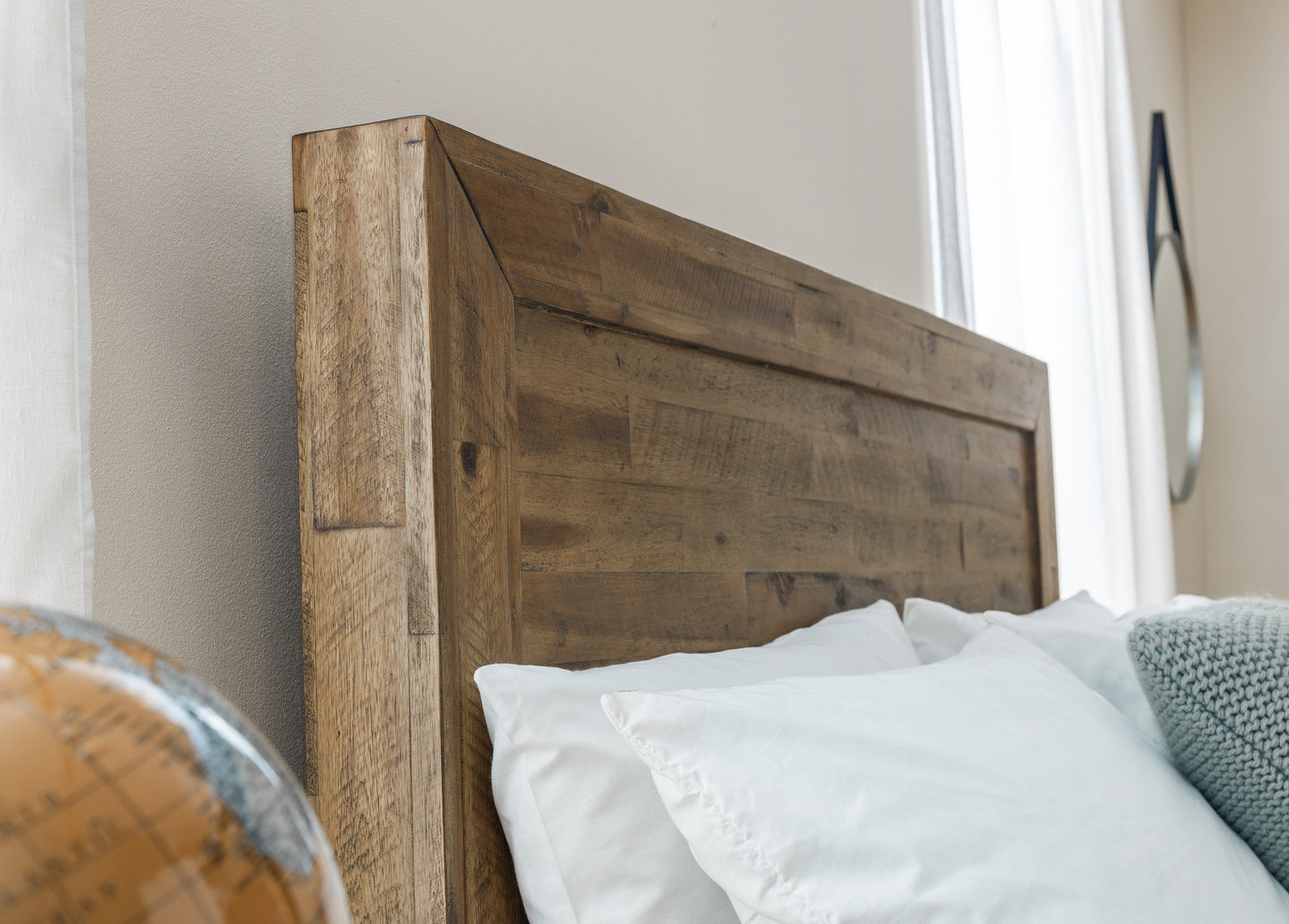 Austwick Bed Rustic Oak King