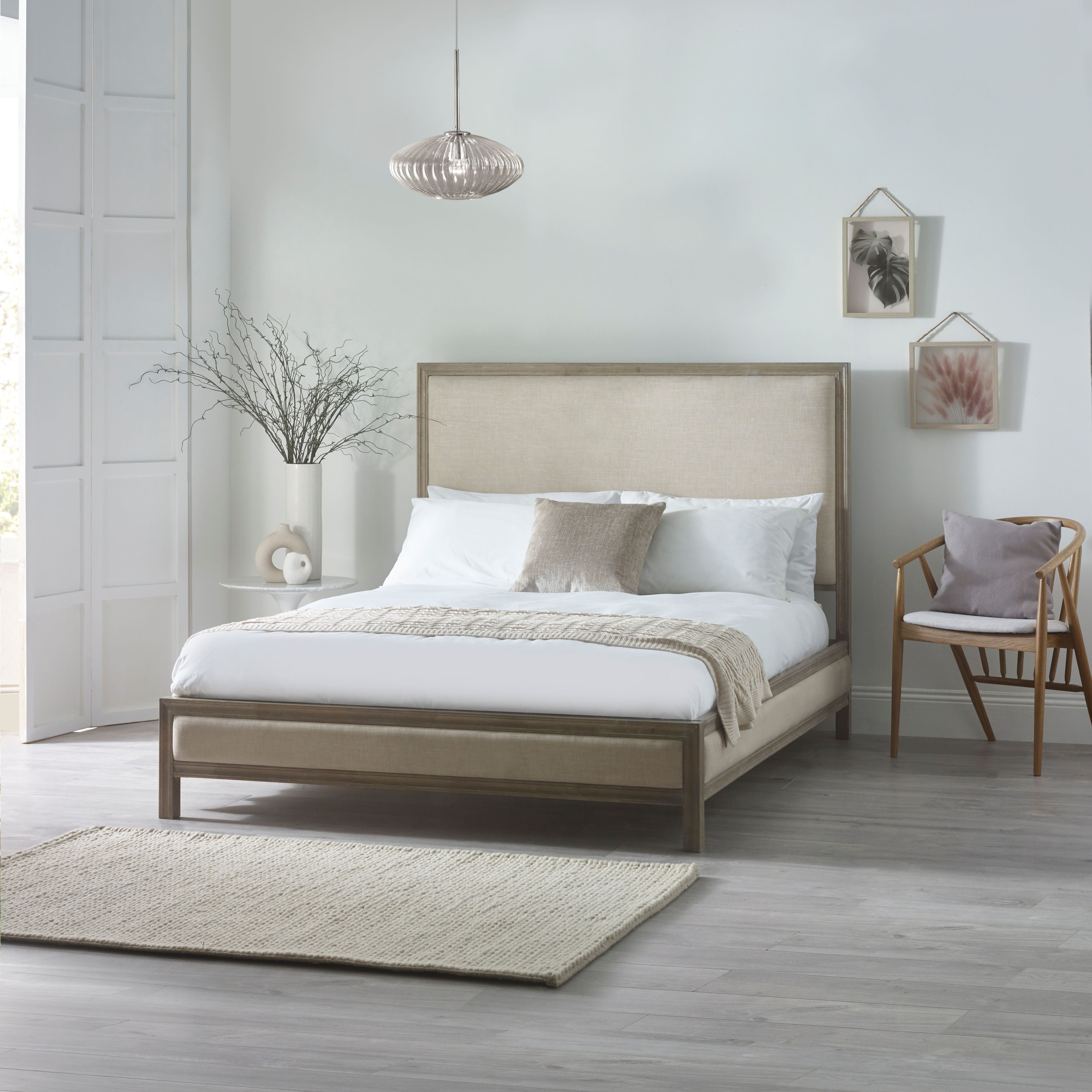 Seville Bed