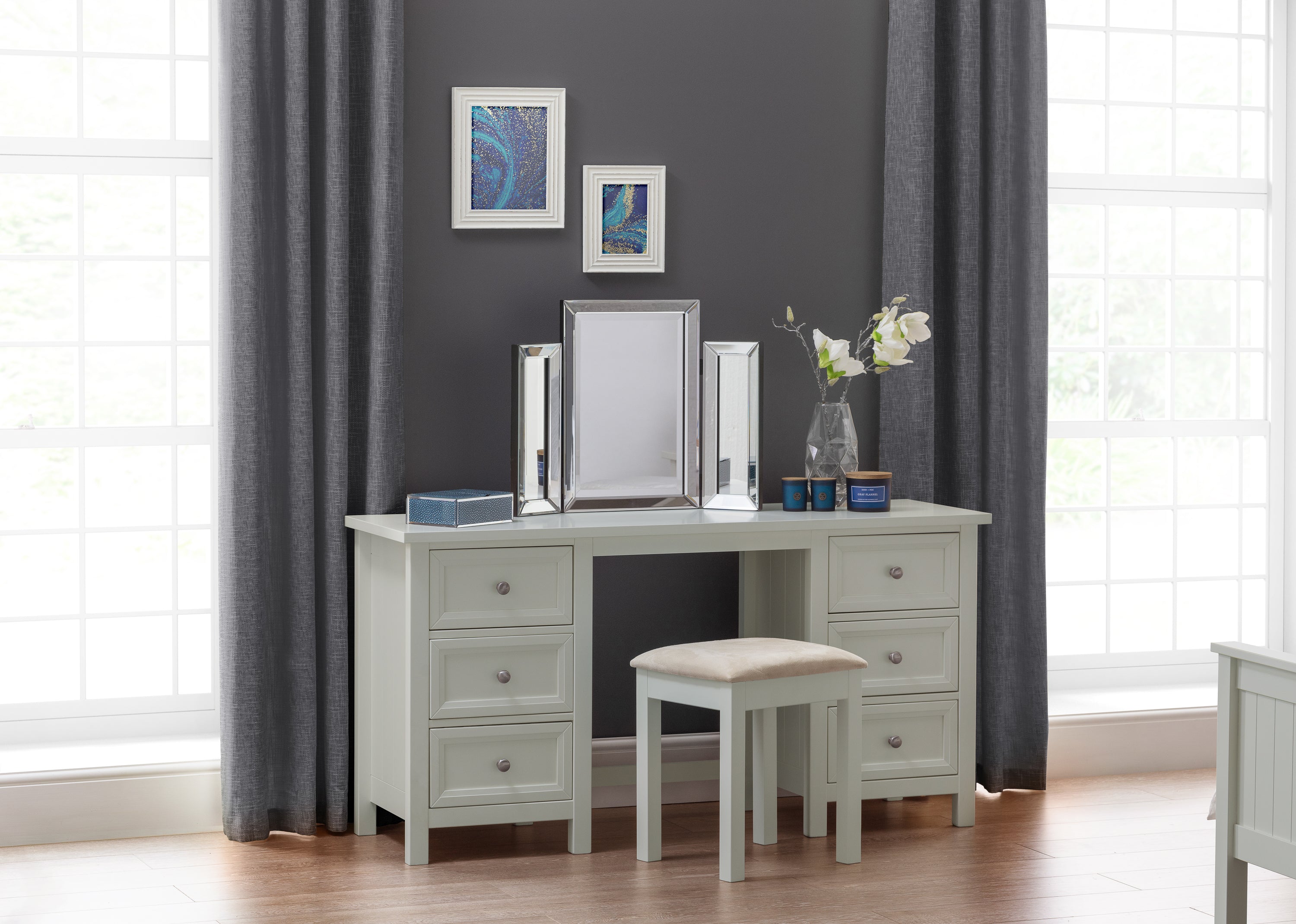 Maine Dressing Table