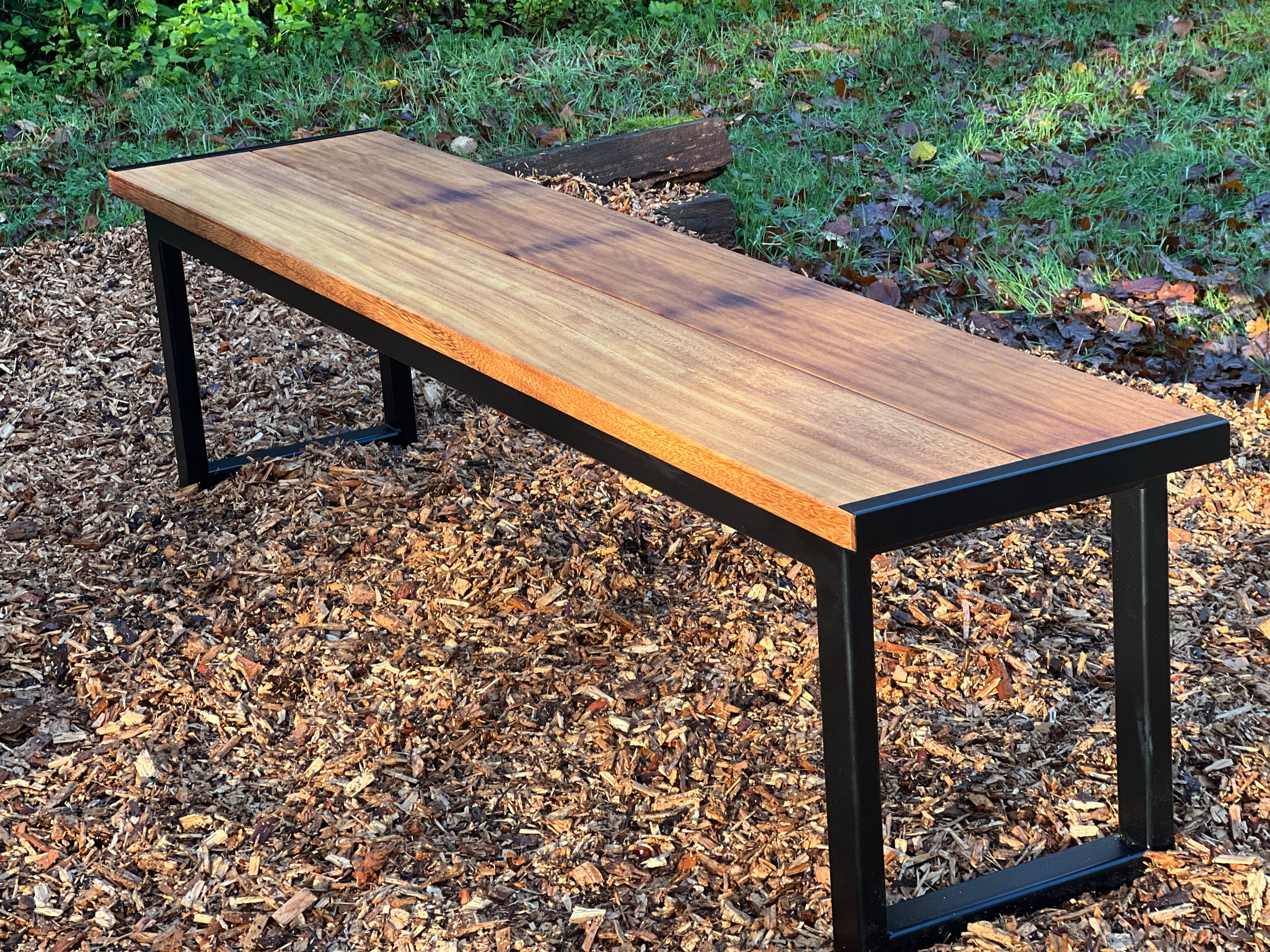 Montana 1.8m Vuestro Grill Table Set