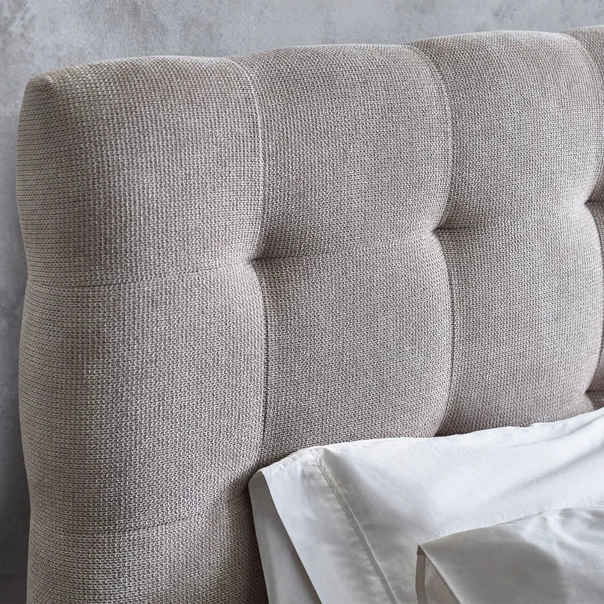 Odette Bed