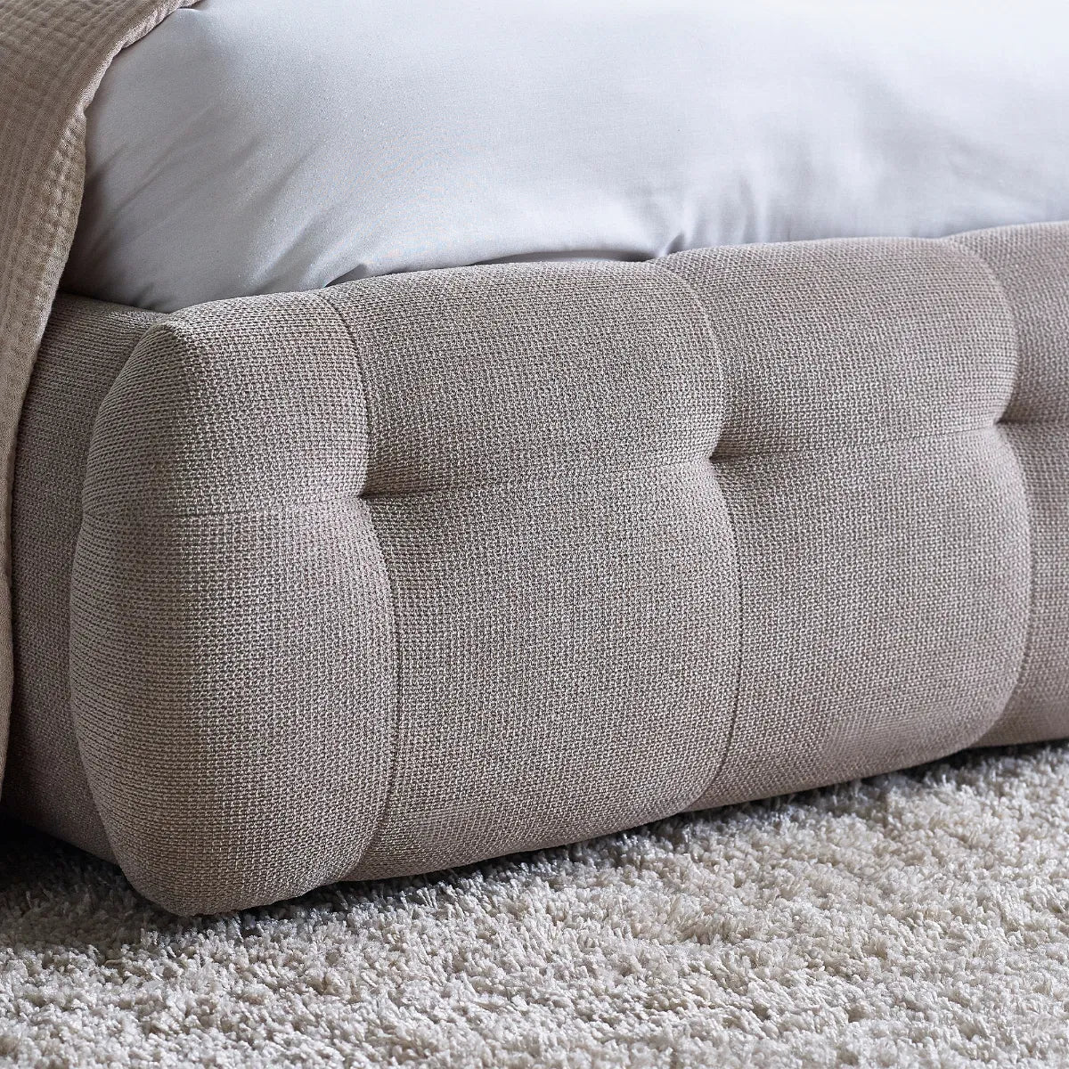 Odette Bed