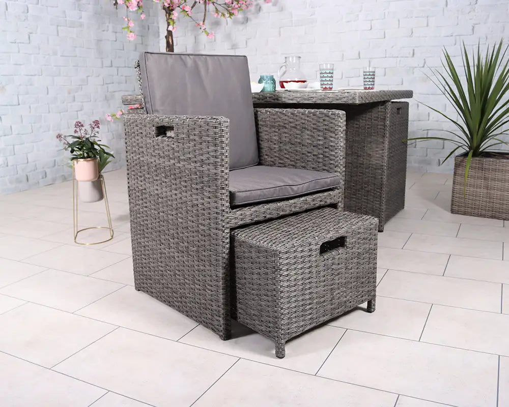 Paris 8 Seater Cube Set