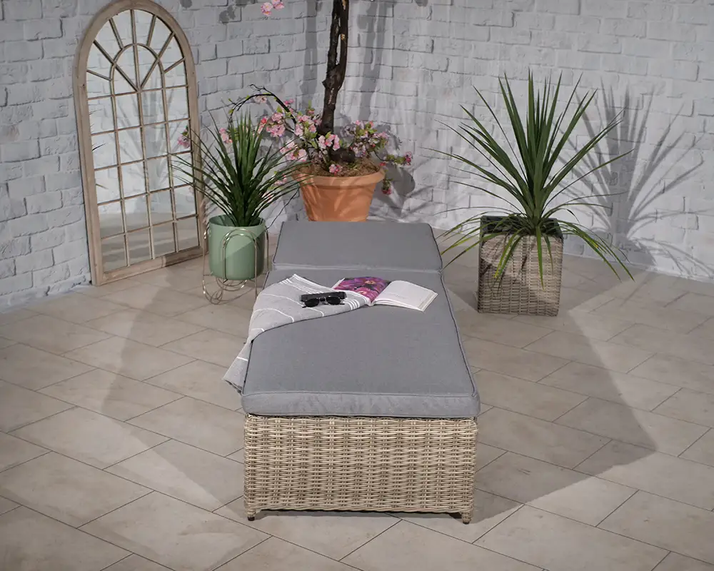 Wentworth Sun Lounger