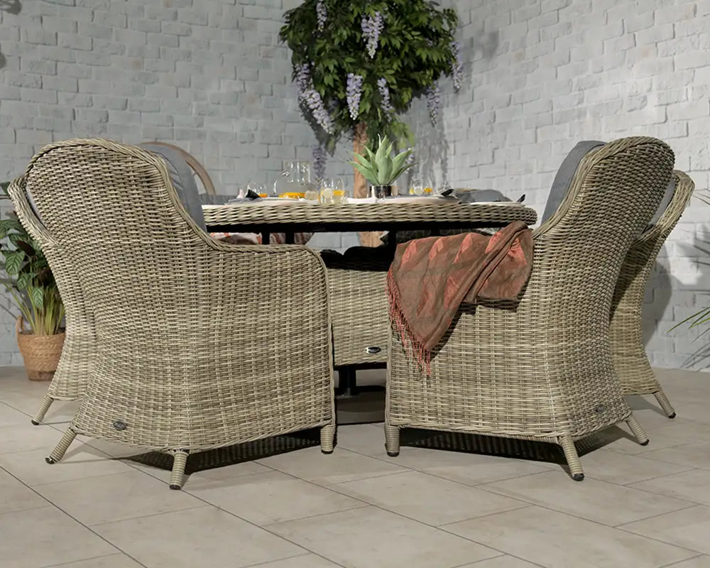 Wentworth 6 Seater Round Imperial Dining Set