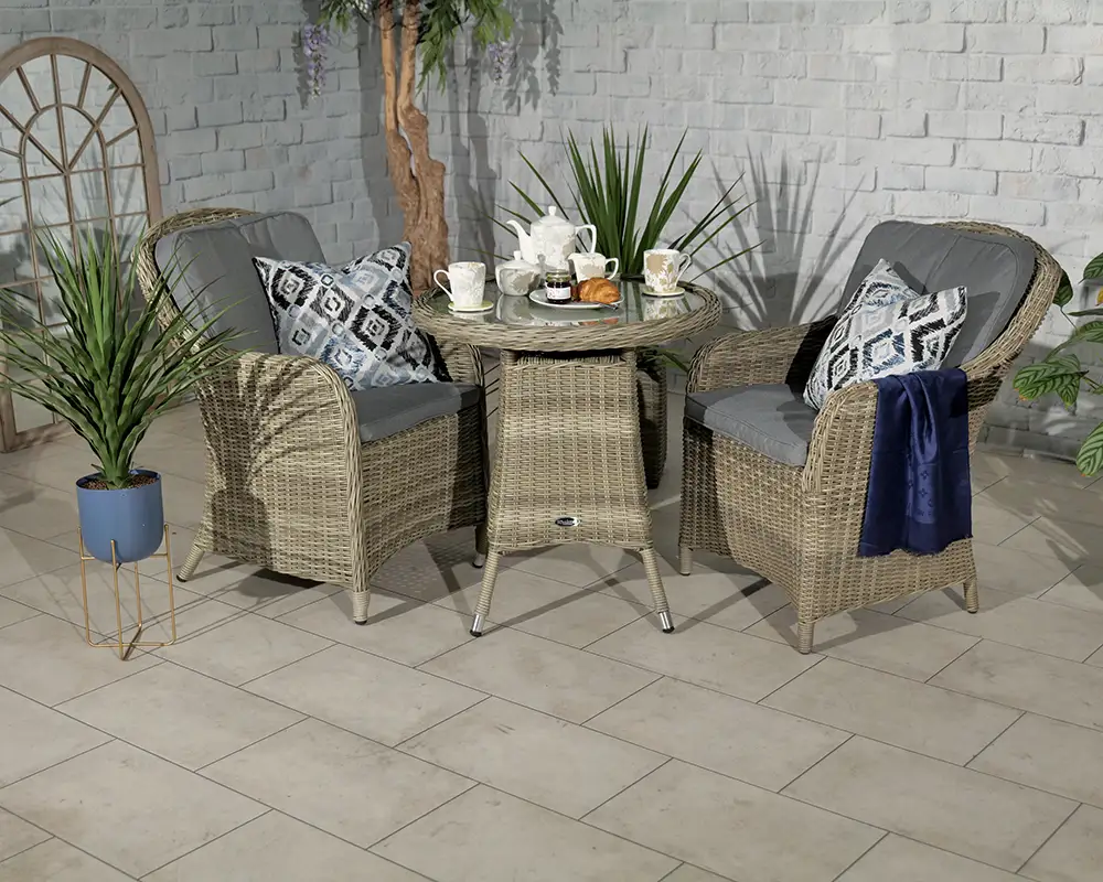 Wentworth 2 Seater Round Imperial Bistro Set