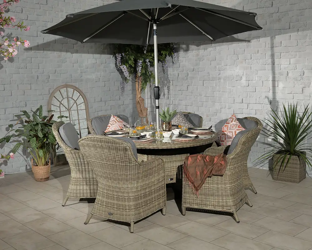 Wentworth 6 Seater Round Imperial Dining Set