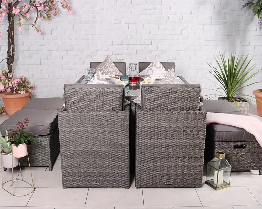 Paris 8 Seater Cube Set